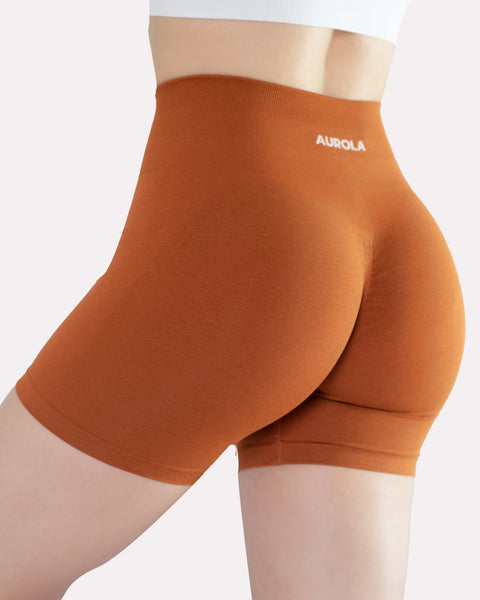 my collection currently stands at three pairs of aurola shorts. #aurol