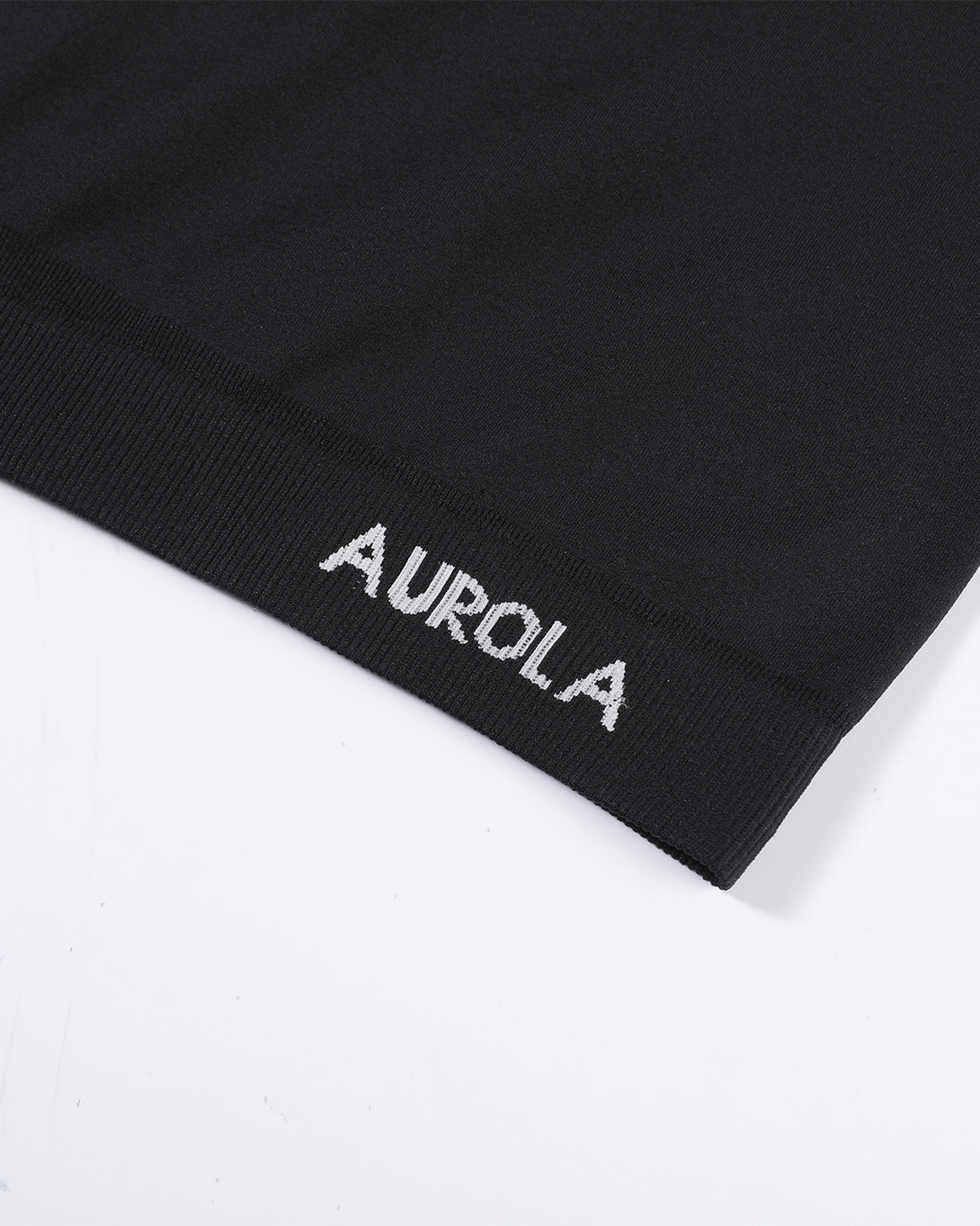 AUROLA Essentials Seamless Short Sleeve Crop Top